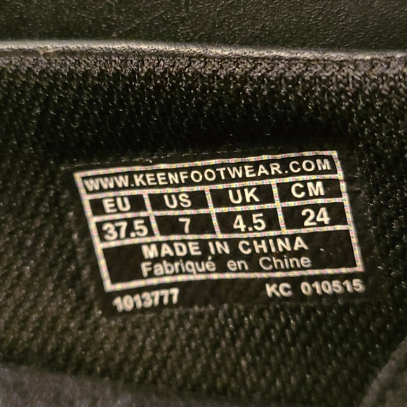 Keen Nursing Shoes - Picture 6 of 9